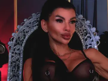 Bongacams Sex Chat of EleniaDevons