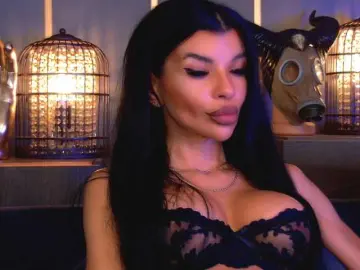 Bongacams Adult Video Chat of EleniaDevons