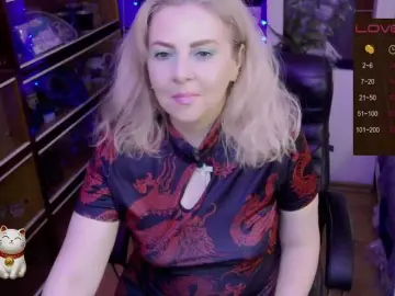 Bongacams Nude Webcam of Delicecatmyau