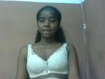 Bongacams Free Porn Cam of Luciah1