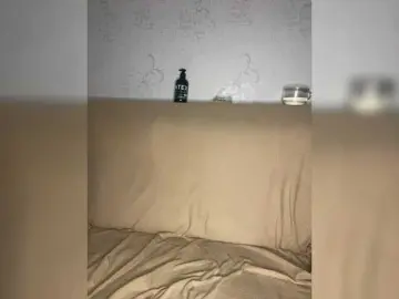 Bongacams Watch Live Sex Cams of LinaTwins