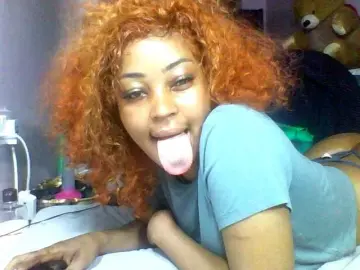 Bongacams Best Webcam of Petitlexxi