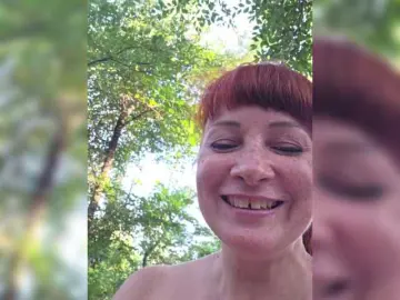 Bongacams Live Porn of Flirt-Red
