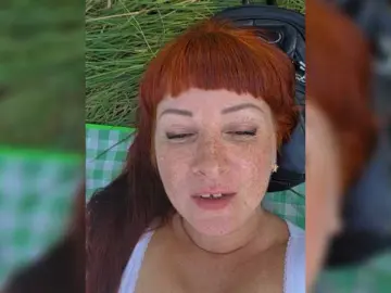 Bongacams Adult Video Chat of Flirt-Red