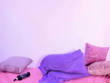 Bongacams Watch Live Sex Cams of ShantalAddams