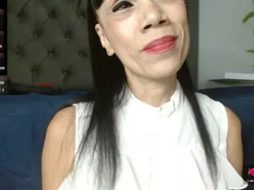 Bongacams Free Porn Cam of CharlotteLemke