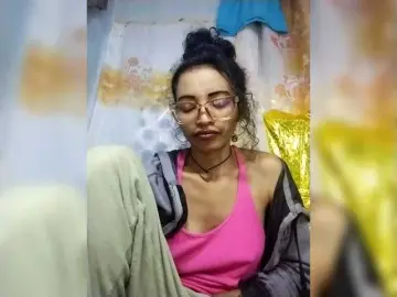 Bongacams Free Live Porn of Shanya12