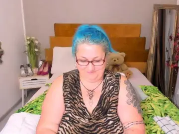 Bongacams Adult Video Chat of SweetBoobsM