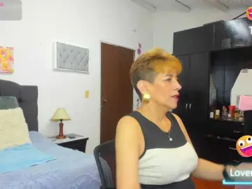 Bongacams Live Porn of AngelinaStone65
