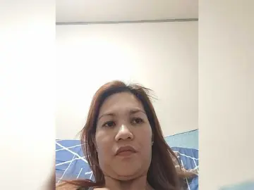 Bongacams Sex Cam of PhantomRose