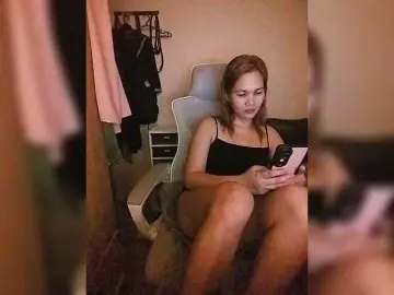 Bongacams Watch Live Sex Cams of PhantomRose