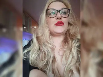 Bongacams Watch Live Sex Cams of WifeyNusha