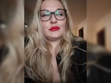 Bongacams Private Sex Chat of WifeyNusha