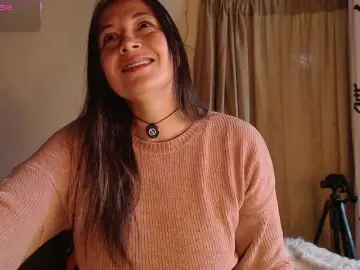Bongacams Best live sex cam show of EmmaHenderson