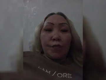 Bongacams Best live sex cam show of Qweentis