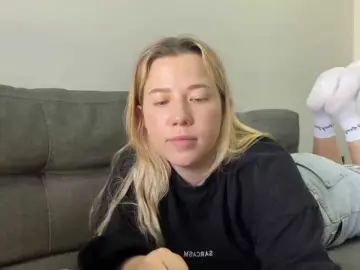 Bongacams Live Sex of AlyraSun