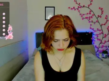 Bongacams Adult Webcam of DellaRowwe