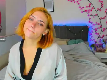 Bongacams Watch Live Sex Cams of DellaRowwe