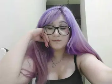 Bongacams Live Sex Cam of OdeliaPyeatt