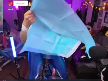 Bongacams Live Porn of Nixycrow11