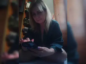 Bongacams Free Porn Cam of Alina1965