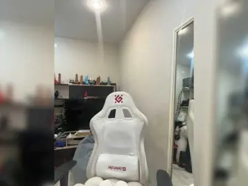 Bongacams Live Sex of YoloLove