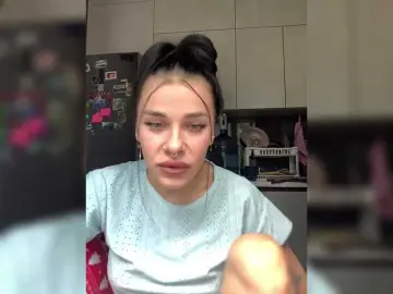 Bongacams Free Porn Cam of MaidenCrystal