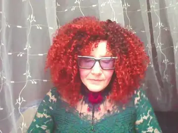 Bongacams Adult Video Chat of ChristineRed