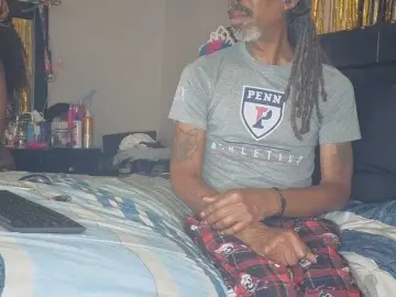 Bongacams Private Sex Chat of MrnMrsGoodi3tim3