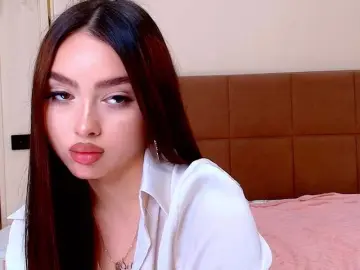 Bongacams Adult Webcam of maddieperezzz