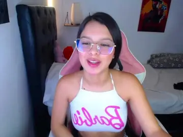 Bongacams Live Sex Cam of room-kitty