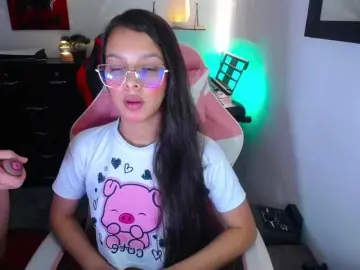 Bongacams Nude Webcam of room-kitty