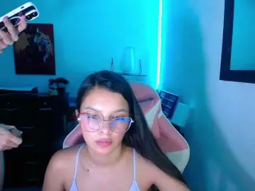 Bongacams Live Sex Cam of room-kitty