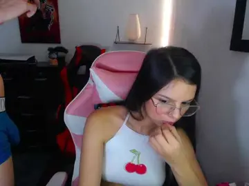 Bongacams Adult Webcam of room-kitty