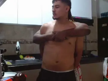 Bongacams Sex Cam of AngelyLiam