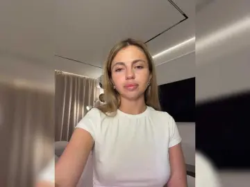 Bongacams Watch Live Sex Cams of Nataliecroys
