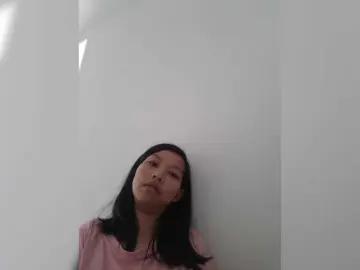 Bongacams Nude Webcam of Selinababy99