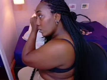 Bongacams Free Live Porn of kiara-evanss