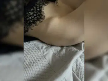Bongacams Live Sex of sweettrow1