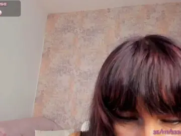 Bongacams Watch Live Sex Cams of HOTbrunette69