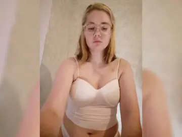 Bongacams Free Live Porn of kroshka-meow