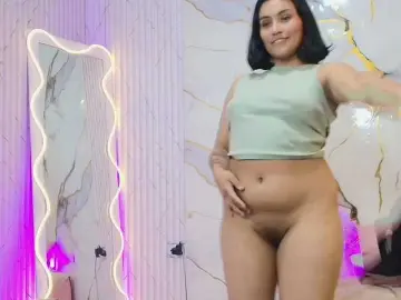 Bongacams Live Sex of PEACHY-TAY