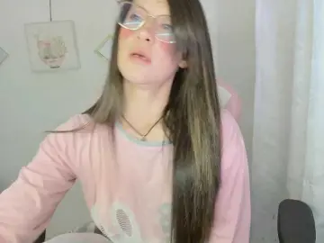 Bongacams Free Live Porn of ZooeyBelair