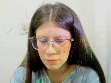 Bongacams Nude Webcam of ZooeyBelair