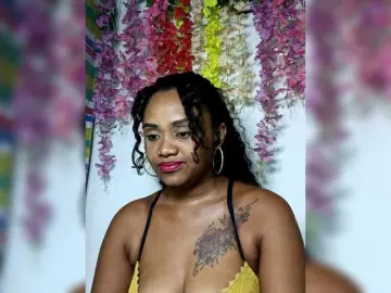 Bongacams Live Porn of Julianna-1