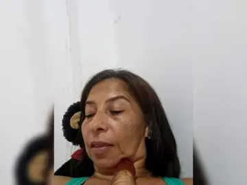 Bongacams Free Live Porn of Claritza23