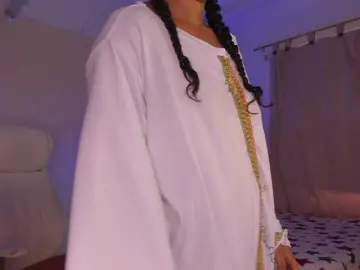 Bongacams Free Porn Cam of Shaira-Massu
