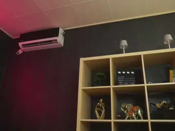 Bongacams Watch Live Sex Cams of YourSweetxSin