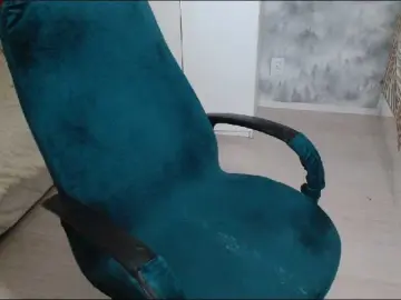 Bongacams Sex Cam of AdelinaLawson
