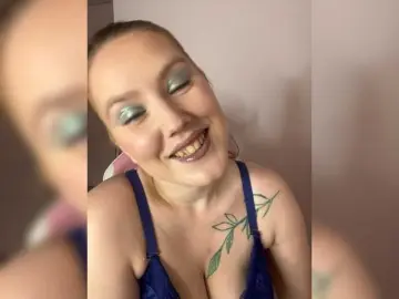 Bongacams Best Webcam of DollVice
